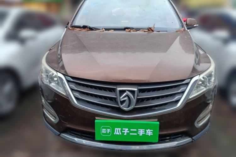 Used Baojun 560 2015 1.8L manual luxury version