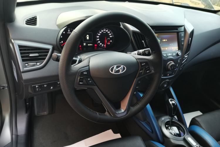 Used Hyundai Veloster 2015 1.6T Automatic Prestige Edition