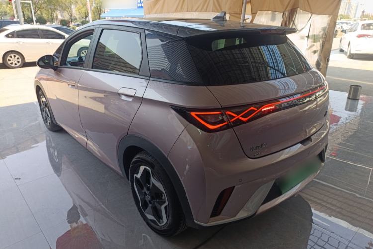 Used BYD Dolphin 2021 405 km Fashion Edition