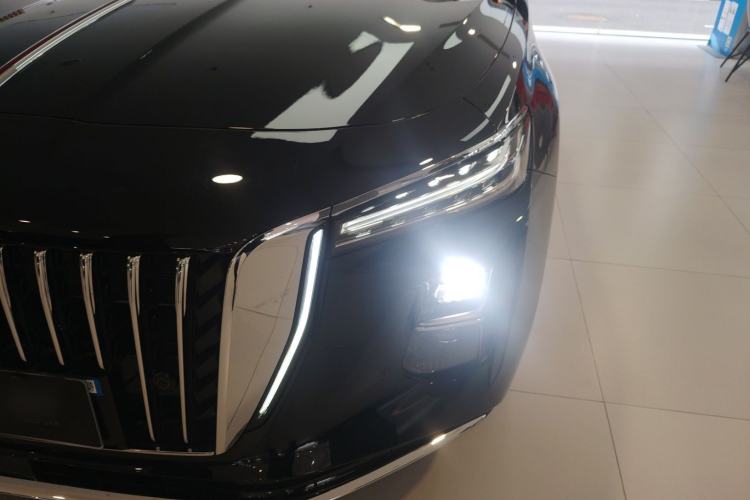 Used Hongqi H5 PHEV 2025 170 Super Hybrid Version Left Front Headlight