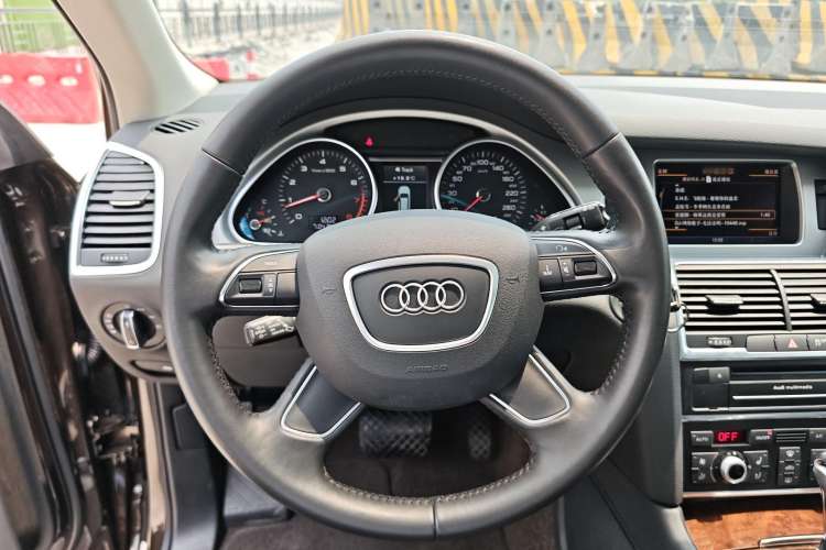 Used Audi Q7 2013 35 TFSI Ambition Edition