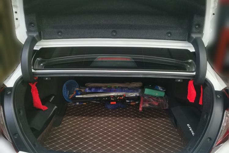 Used Honda Civic 2016 220TURBO CVT Luxury Edition Trunk