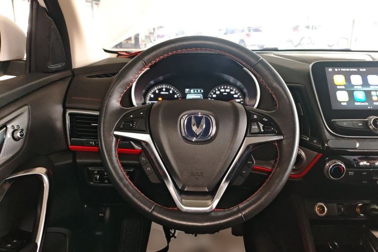 Used CHANGAN CS55 2018 1.5T Automatic Colorful Edition China V Standard
