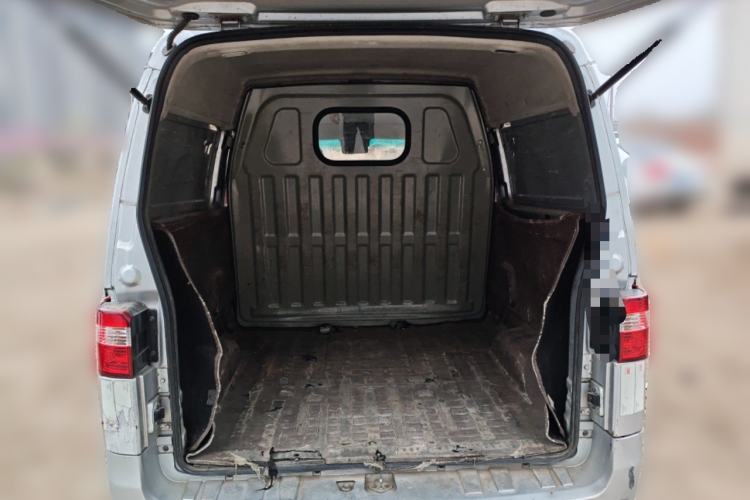 Used Jinbei Hiace X30 2019 1.5L Standard Version China VI SWC15M Trunk