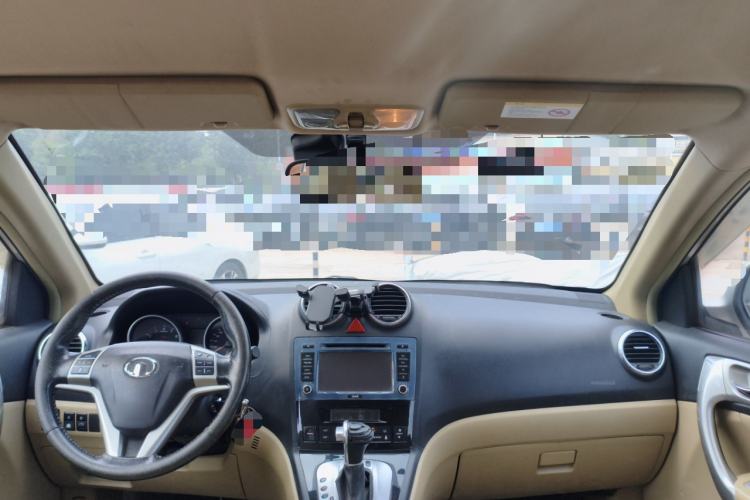 Used Haval H6 2012 2.4L Automatic Two-Wheel Drive Elite Version
