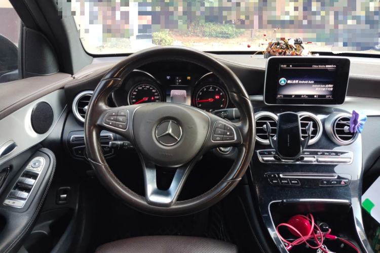 Used Mercedes-Benz GLC Coupe 2018 GLC 200 4MATIC Coupe SUV Steering Wheel