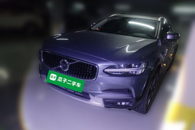 Used Volvo V90 2017 Cross Country T5 AWD Prestige Edition