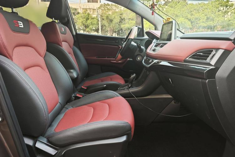 Used JAC Refine S3 2017 1.6L CVT Luxury Smart Model