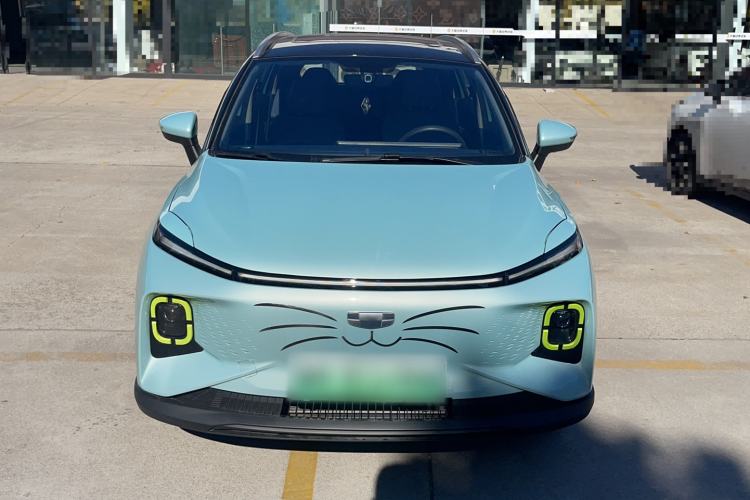 Used Geometry E Firefly 2022 401 km Linglong Tiger 5 Seats
