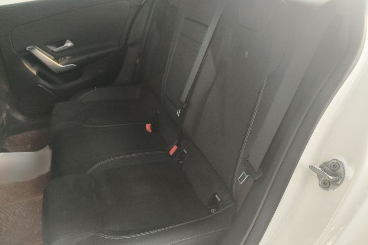 Used Mercedes-Benz A-Class 2020 Restyled A 200 L Sport Sedan Fashion Version
