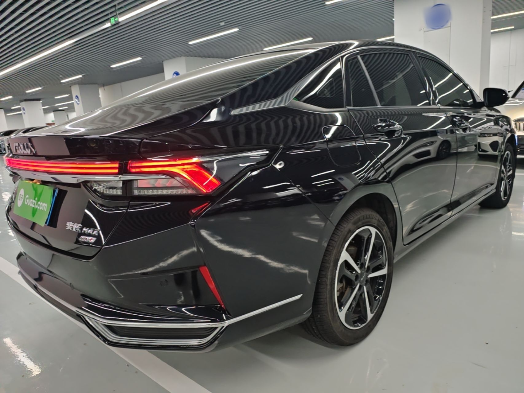 Dongfeng Aeolus Yixuan MAX 2023 1.5T Super-Powered Dad Edition — снимка 6