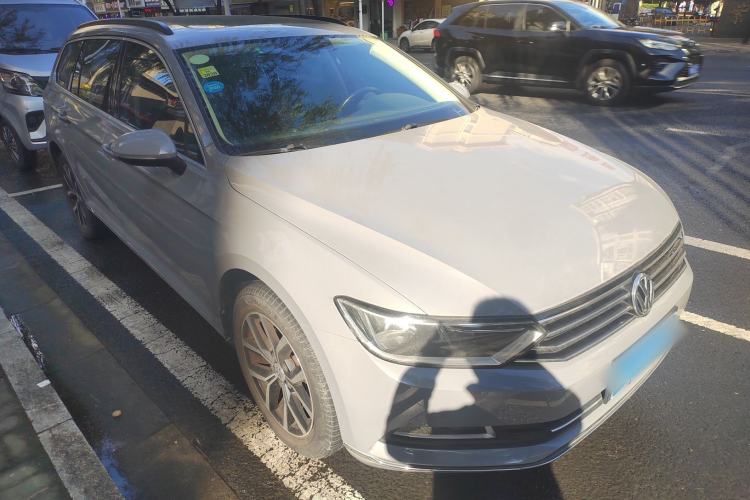 Used Volkswagen Variant 2017 380TSI Two-Wheel Drive Comfort Edition