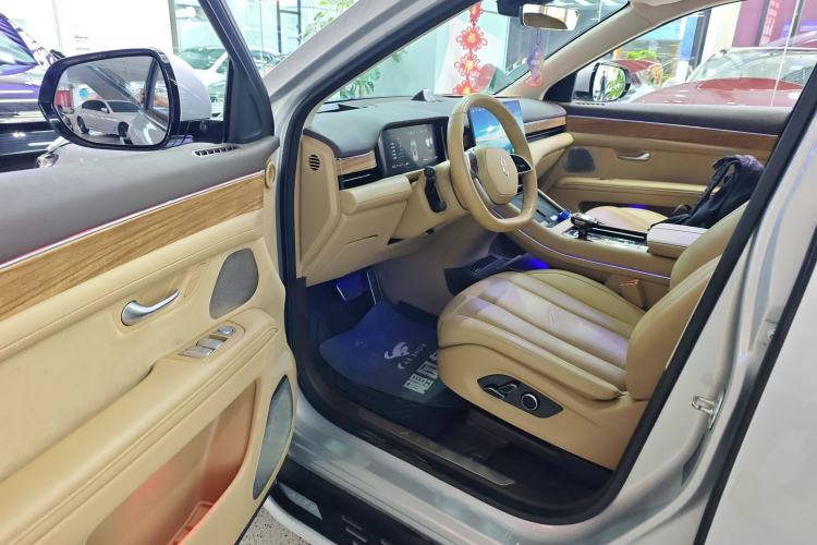 Used Hima AITO M7 2024 1.5T Intelligent Drive 4x4 Max Edition 6 Seats Driver Seat