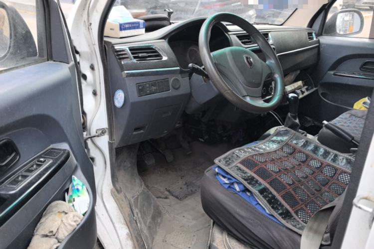 Used Jinbei New Hiace S 2021 1.5L Business Central Air-Conditioned Van China VI Standard SWC15M Driver Seat