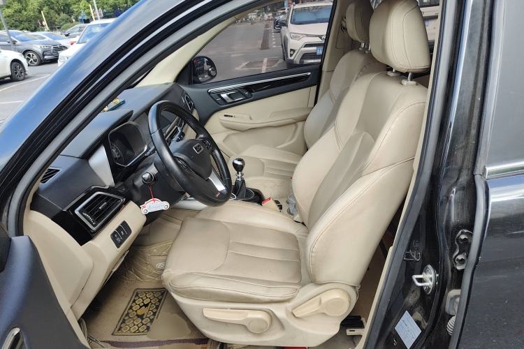 Used Zotye Domy X5 2017 Upgraded Model 1.5T Manual Luxury Version
