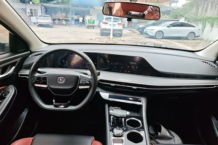 Used Changan Eado 2023 Changan Edition PLUS Blue Whale NE 1.4T GDI DCT Prestige Version
