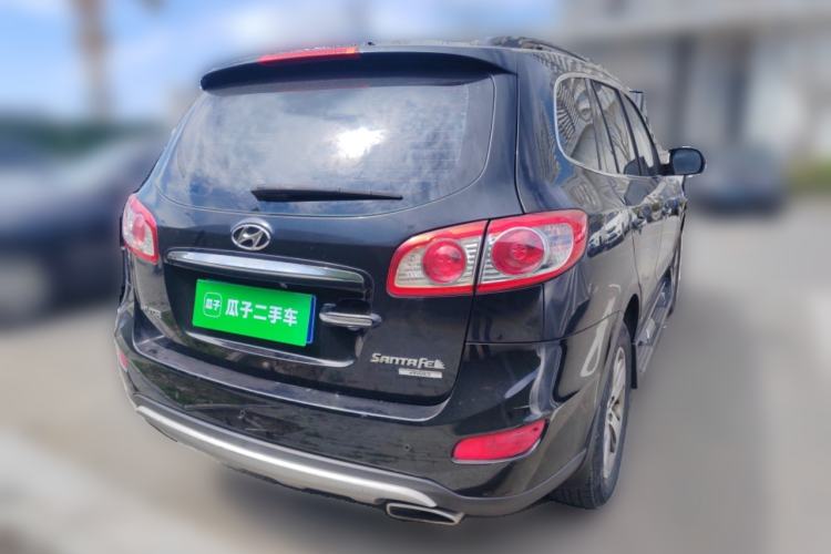 Used Hyundai Santa Fe Classic 2012 2.4 Comfort Edition 7-Seater Four-Wheel Drive Rear Right 45 Deg