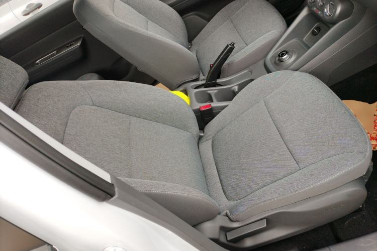 Used Wuling Hongguang New Energy 2025 Extended-Range Hybrid 50KM Comfort Version
