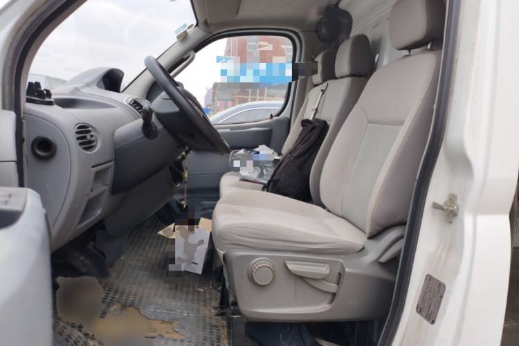 Used SAIC MAXUS G10  Left Front Seat