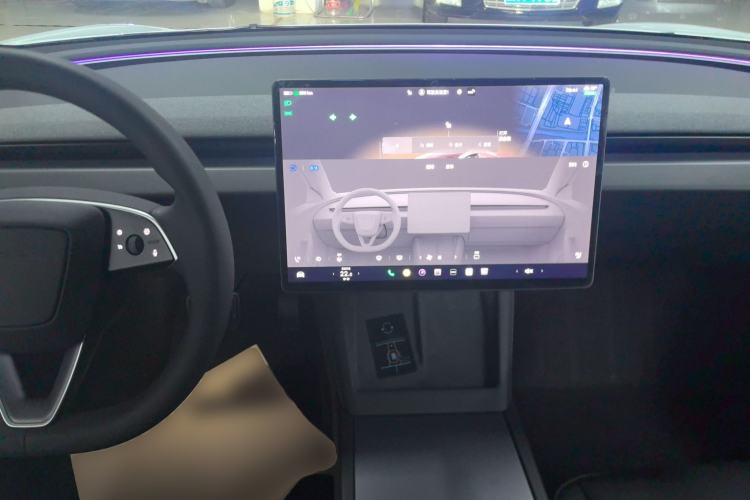 Used Tesla Model 3 2025 Rear-Wheel-Drive Version
