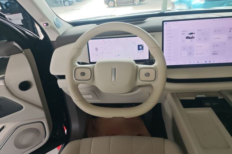 Used Wey Lanshan 2025 Four-Wheel Drive Max
