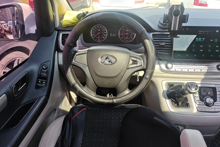 Used SAIC MAXUS G10 2018 PLUS 1.9T Manual Elite Edition Diesel
