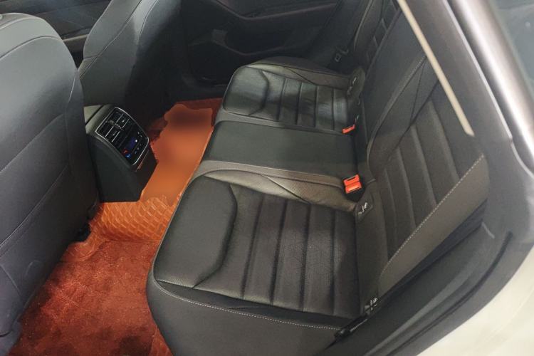 Used Volkswagen FAW-Volkswagen CC 2023 Hunting Vehicle 380TSI Hunter's Heart Edition
