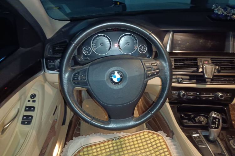 Used BMW 5 Series 2013 525Li Leading Model