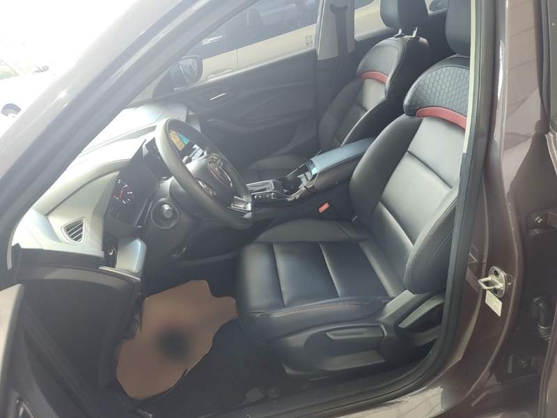 Used MG 5 2021 180 DVVT CVT Youthful Style Edition — 14