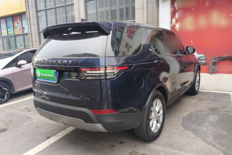 Used Land Rover Discovery 2017 3.0 SC V6 SE Rear Right 45 Deg