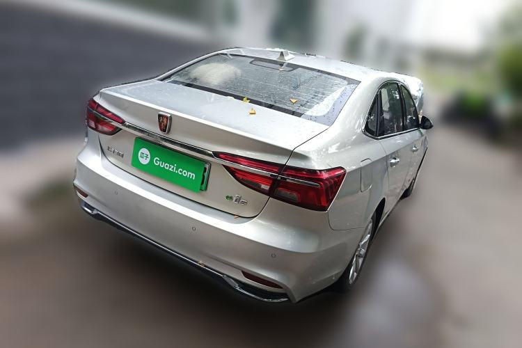 Used Roewe i6 New Energy 2017 45T Hybrid Connect & Smart Enjoyment Edition

