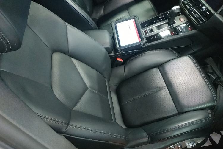 Used Porsche Macan 2023 Macan 2.0T
