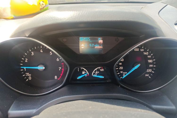 Used Ford Kuga 2017 EcoBoost 180 Two-Wheel-Drive Platinum Edition
