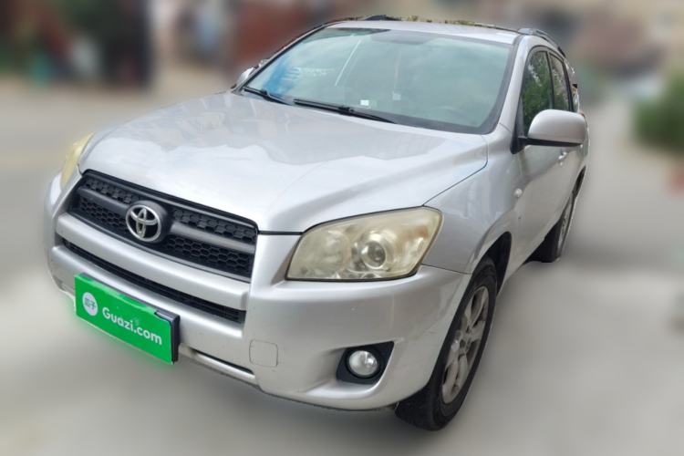 Used Toyota RAV4 2009 2.0L Manual Classic Edition