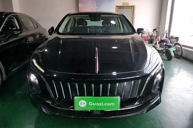 Used Hongqi E-QM5 2022 431 km Charge & Enjoy Edition