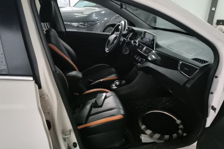 Used Baojun 310 2017 1.5L Automatic Luxury Model Right Front Seat