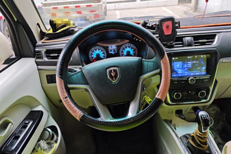 Used Jinbei New Hiace S 2021 1.5L Wealth Central Air-Conditioned Bus China VI Standard Model SWC15M Steering Wheel