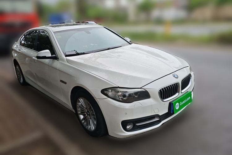 Used BMW 5 Series 2014 525Li Leading Model
