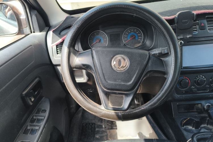 Used Dongfeng Fengon 330 2014 1.5L Manual Utility Version DK15 Steering Wheel