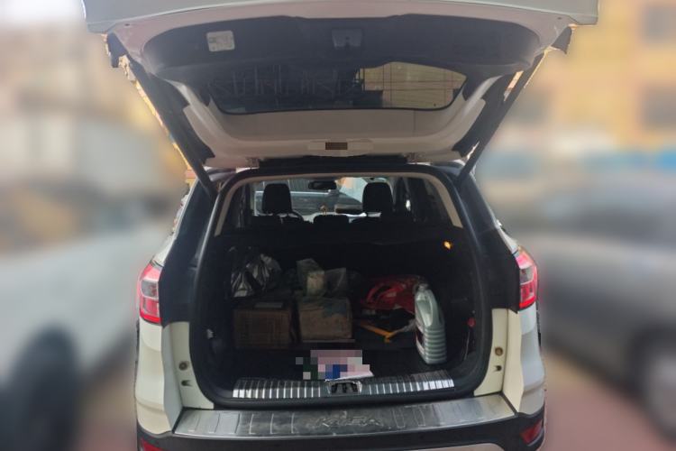 Used Ford Kuga 2017 EcoBoost 245 Four-Wheel Drive Titanium Edition Trunk