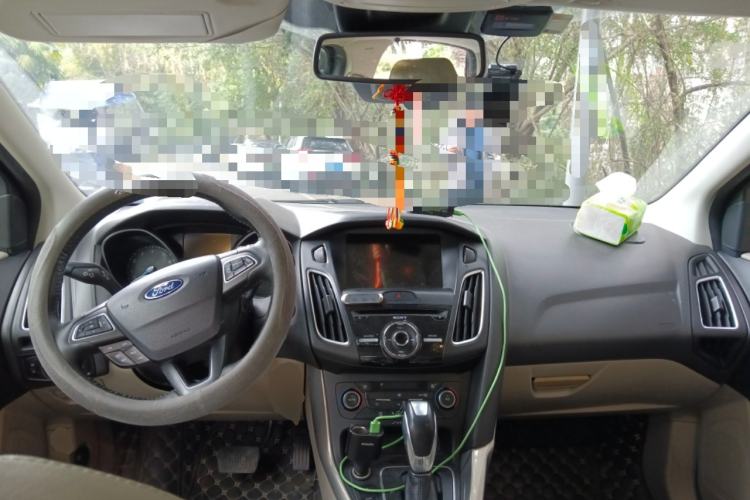 Used Ford Focus 2015 Sedan EcoBoost 180 Automatic Flagship Model
