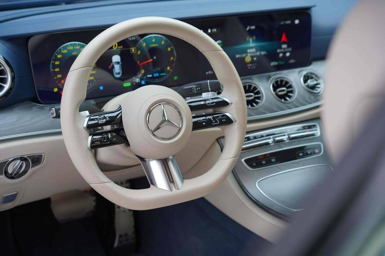 Used Mercedes-Benz E-Class (Import) 2021 E 260 Coupe
