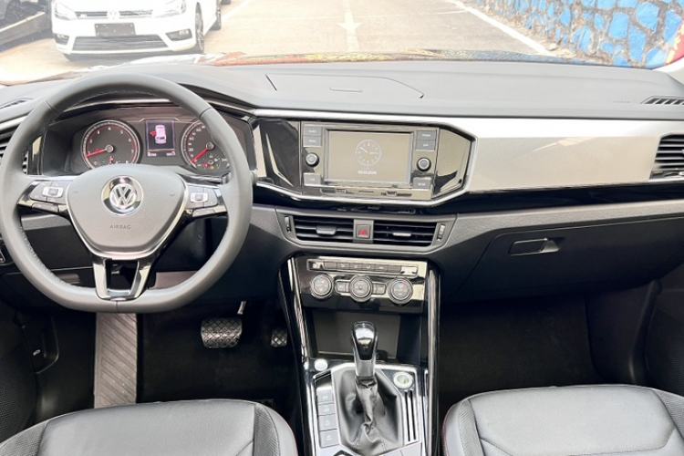 Used Volkswagen Tayron 2019 330TSI Two-Wheel Drive Luxury Model China VI Standard