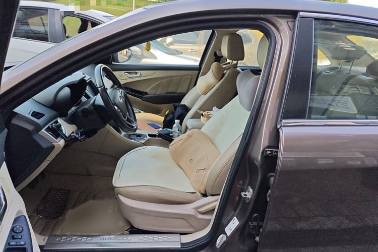 Used Chery Arrizo 7 2015 1.6L CVT ZhiShang Edition