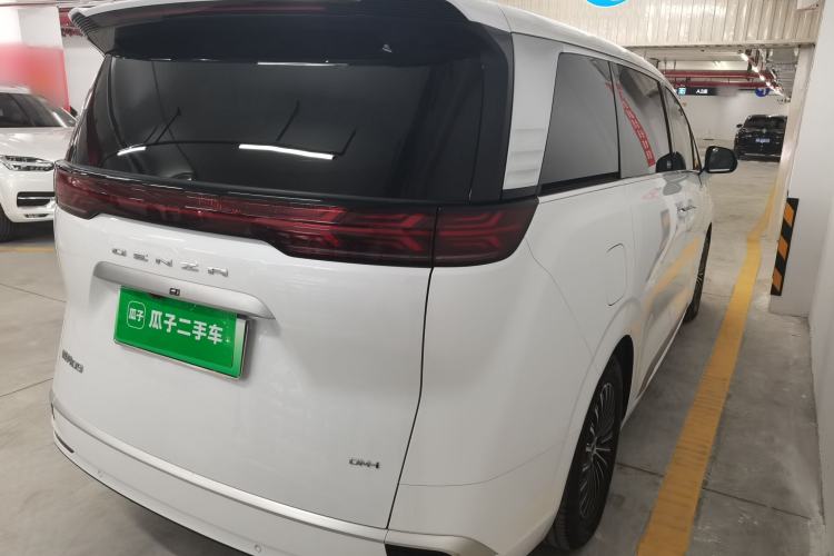 Used Denza D9 2022 DM-i 1040 Prestige Model