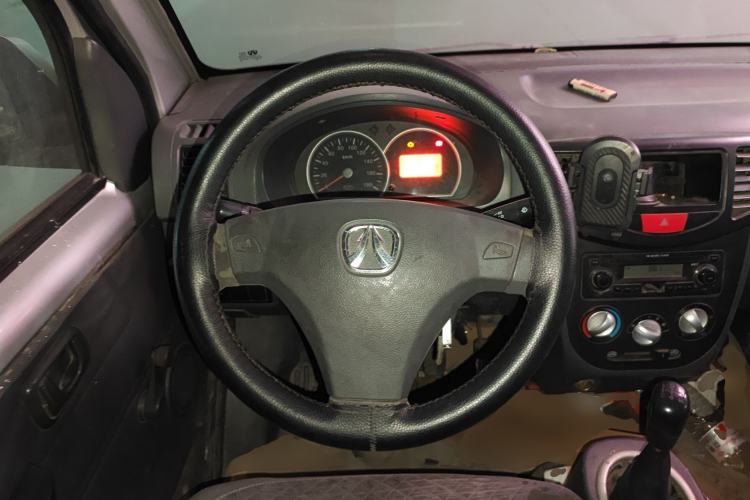 Used BAIC Weiwang 306 2011 1.3L base model 7 seats