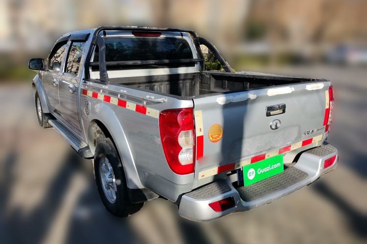 Used Great Wall Wingle 5 2017 2.0T European-Style Diesel Two-Wheel-Drive Elite Version with Large Double Cab – GW4D20B