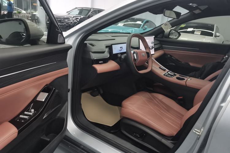 Used Geely Galaxy L6 2025 EM-i 140km Starship Edition
