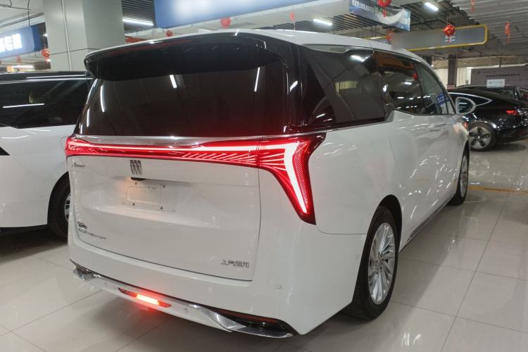 Used Buick Century 2023 2.0T Six-Seater Yinshi Edition
