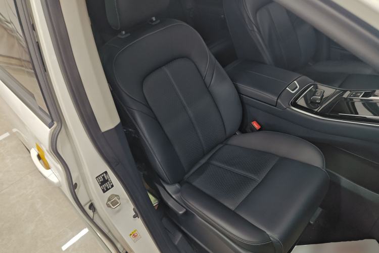 Used GAC Trumpchi M8 2021 Lingxiu Series 390T Deluxe Edition